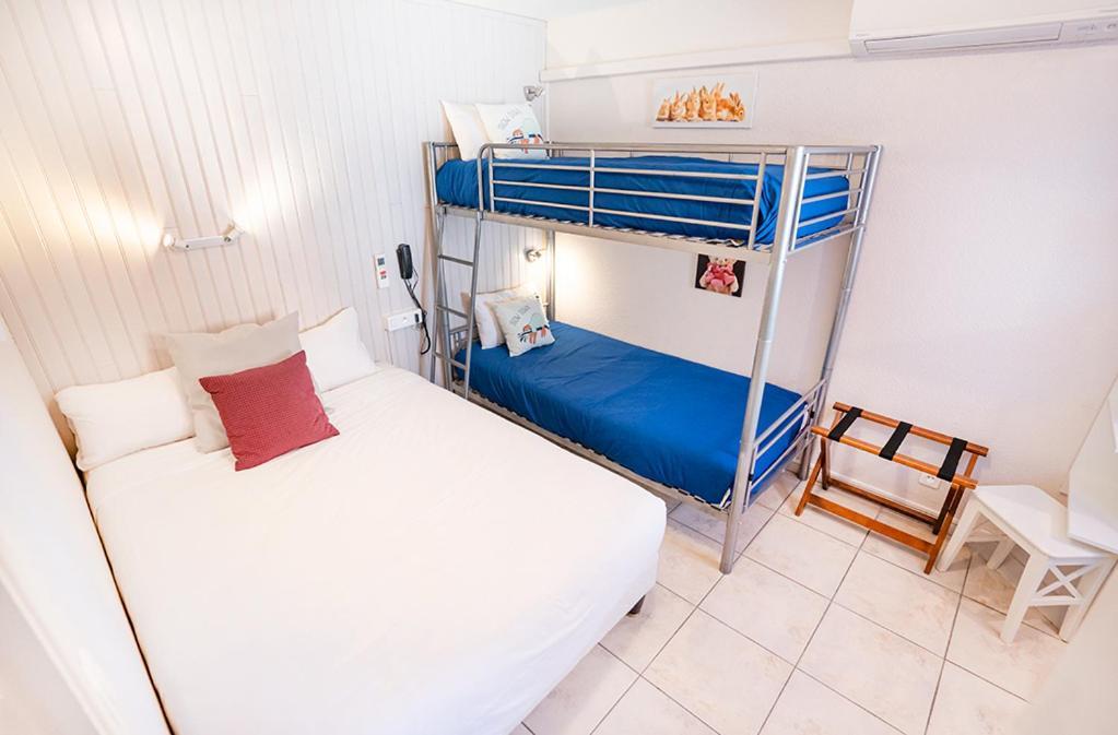 Logis Hotel- Hotel Restaurant Le Rialto Le Sequestre Zewnętrze zdjęcie