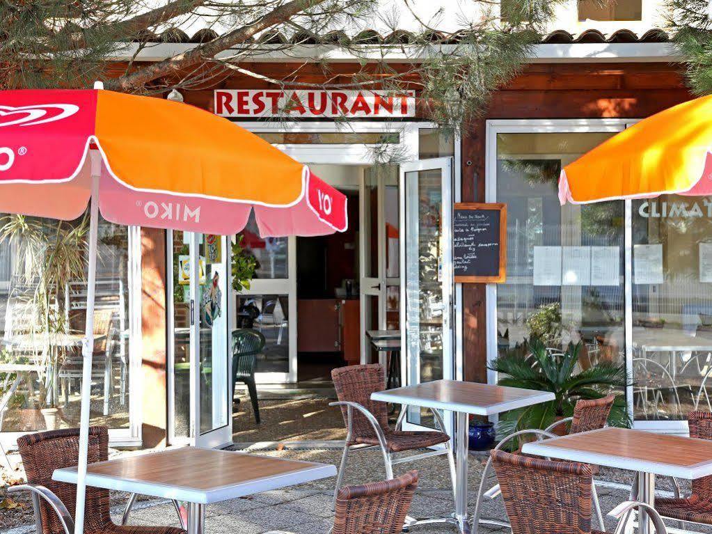 Logis Hotel- Hotel Restaurant Le Rialto Le Sequestre Zewnętrze zdjęcie