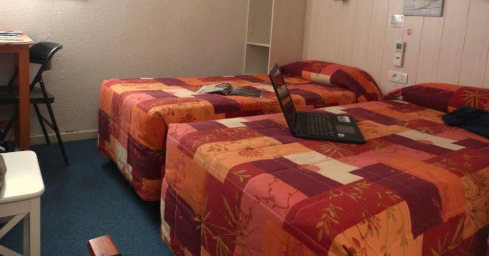 Logis Hotel- Hotel Restaurant Le Rialto Le Sequestre Zewnętrze zdjęcie