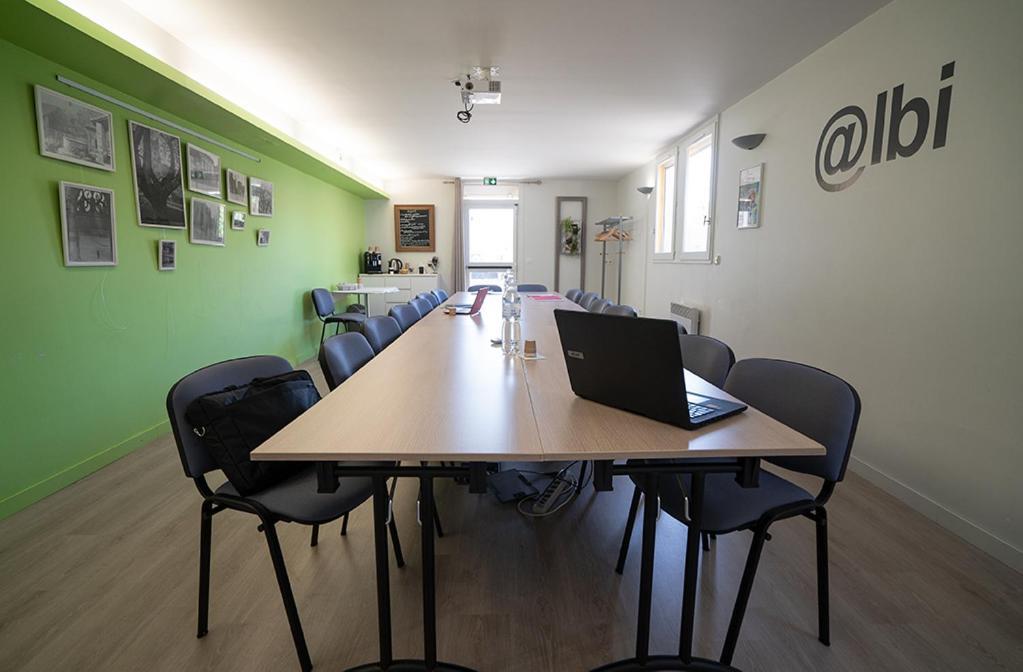 Logis Hotel- Hotel Restaurant Le Rialto Le Sequestre Zewnętrze zdjęcie