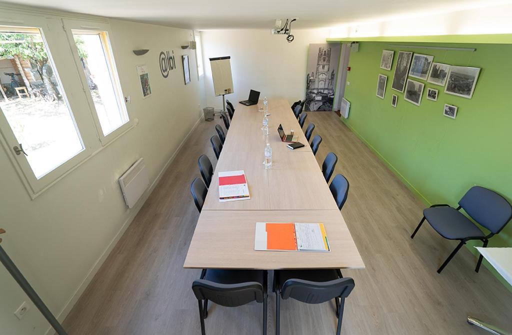 Logis Hotel- Hotel Restaurant Le Rialto Le Sequestre Zewnętrze zdjęcie